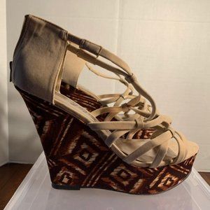 Deb Brown And Tan Wedges